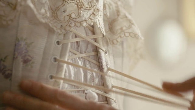 Video Reference: Wood, Twig, Art, Embellishment, Event, Doily, Pattern, Linens, Fashion accessory, Fashion design