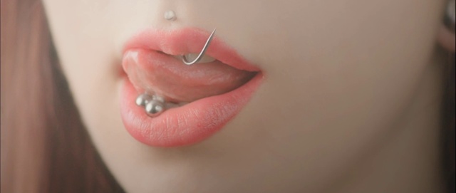 Video Reference: Hair, Head, Lip, Smile, Eye, Lipstick, Eyelash, Human body, Jaw, Fluid