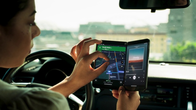 Video Reference: Hand, Vehicle, Car, Automotive mirror, Automotive navigation system, Automotive design, Motor vehicle, Sky, Steering wheel, Gadget