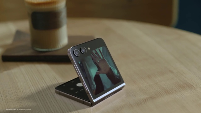 Video Reference: Mobile phone, Watch, Communication Device, Gesture, Portable communications device, Wood, Mobile device, Table, Telephony, Gadget