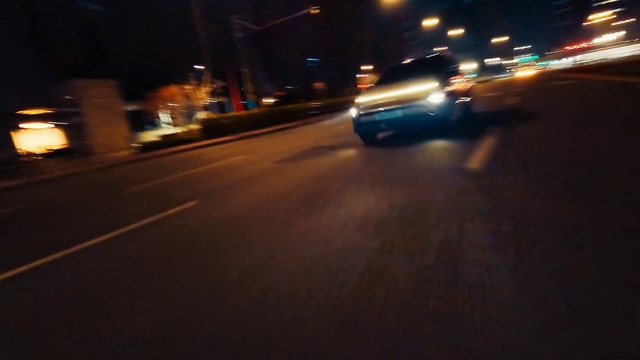 Video Reference: Automotive parking light, Automotive lighting, Street light, Road surface, Amber, Vehicle, Car, Asphalt, Headlamp, Tire