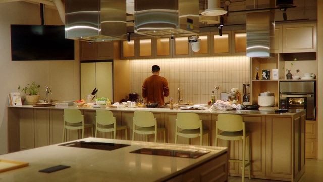 Video Reference: Property, Furniture, Table, Tableware, Countertop, Kitchen, Interior design, Kitchen appliance, Chair, Home appliance