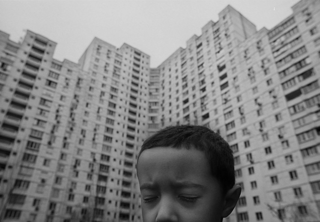 Video Reference: Building, Daytime, Photograph, Window, White, Sky, Black, Black-and-white, Tower block, Grey