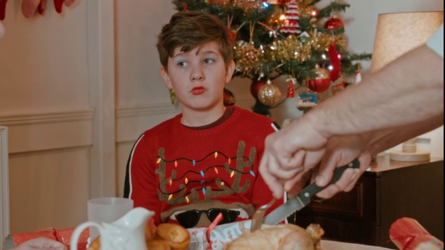 Video Reference: Food, Tableware, Christmas tree, Chair, People, Plate, Cooking, Cuisine, Event, Dish