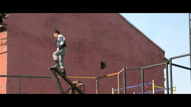 Video Reference: Sports equipment, Sky, Building, Flash photography, Street stunts, Sports, Recreation, Leisure, Fence, Player
