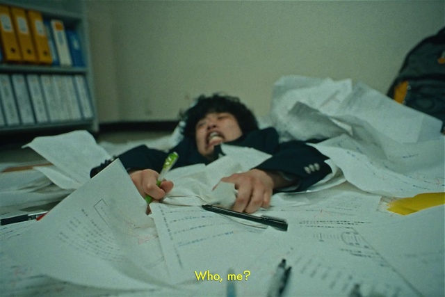 Video Reference: Comfort, Bookcase, Office supplies, Writing, T-shirt, Patient, Room, Linens, Event, Service