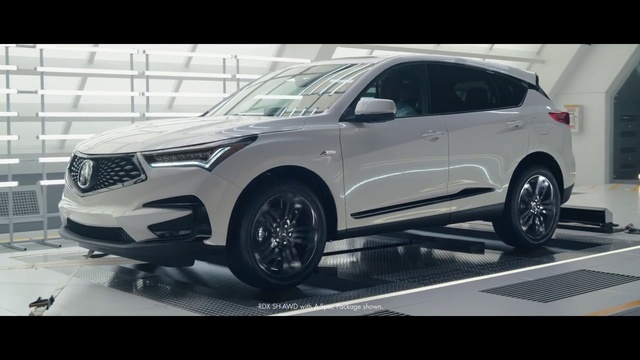 Video Reference: Tire, Wheel, Vehicle, Car, Automotive parking light, Grille, Automotive tire, Automotive lighting, Hood, Motor vehicle