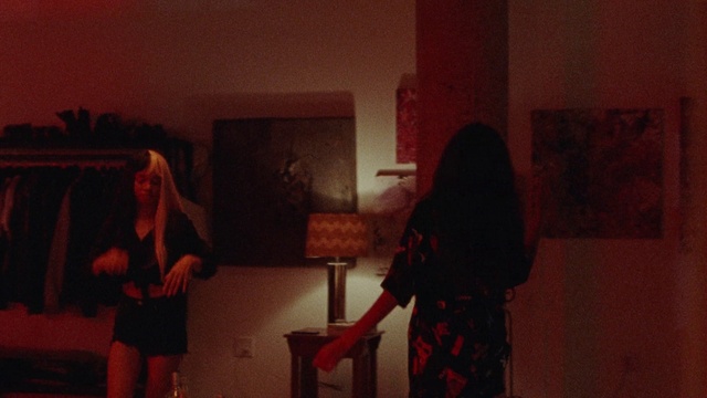 Video Reference: Shoulder, Flash photography, Interior design, Entertainment, Fashion design, Wood, Tints and shades, Performing arts, Magenta, Event