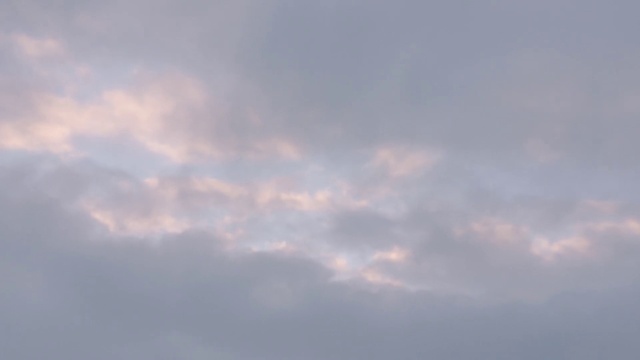 Video Reference: Cloud, Sky, Afterglow, Tree, Cumulus, Dusk, Landscape, Horizon, Meteorological phenomenon, Dawn