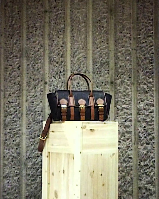 Video Reference: Wood, Storage basket, Rectangle, Luggage and bags, Wall, Basket, Gas, Hardwood, Bag, Cabinetry