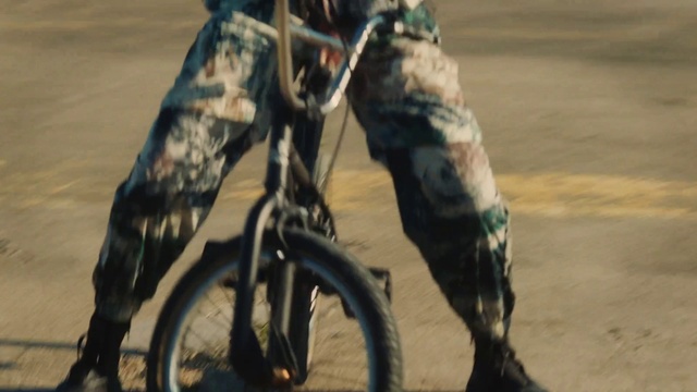 Video Reference: Bicycle tire, Automotive tire, Vehicle, Tire, Bicycle handlebar, Bicycles--Equipment and supplies, Asphalt, Racing, Bicycle fork, Landscape