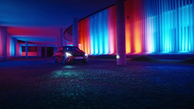 Video Reference: Car, Vehicle, Automotive lighting, Wheel, Blue, Purple, Automotive design, Building, Headlamp, Automotive exterior