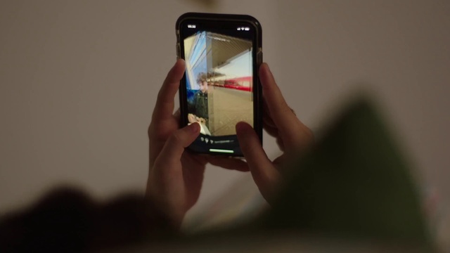 Video Reference: Telephony, Gesture, Mobile phone, Mobile device, Communication Device, Gadget, Telephone, Thumb, Portable communications device, Nail