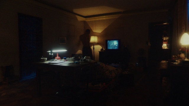 Video Reference: Building, House, Event, Space, Living room, Chair, Entertainment, Audio equipment, Darkness, Desk