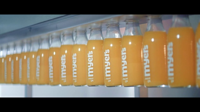Video Reference: Amber, Rectangle, Font, Gas, Tints and shades, Automotive lighting, Light bulb, Ceiling, Wood, Liquid