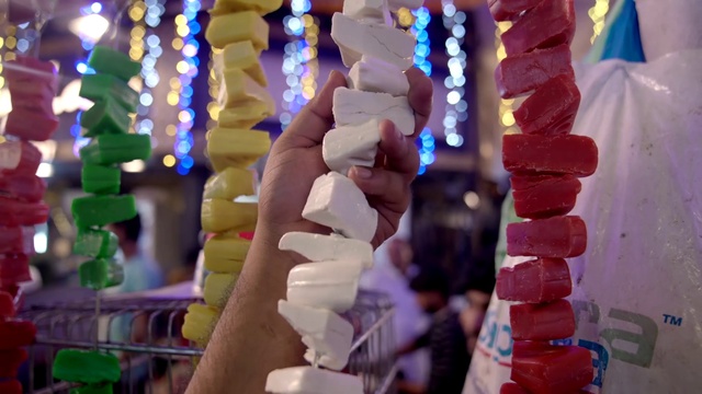 Video Reference: Light, Purple, Decoration, Gesture, Finger, Food, Fun, Nail, Event, Party supply