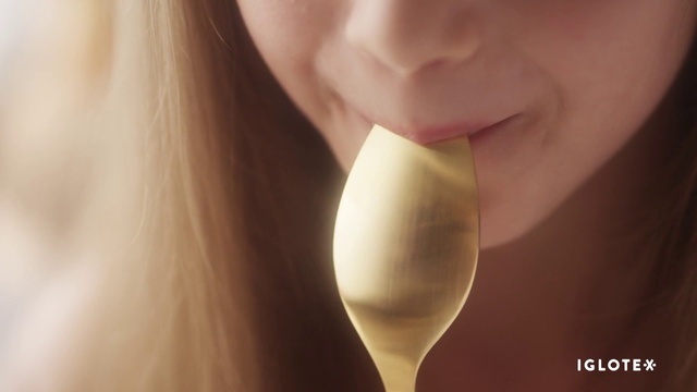 Video Reference: Nose, Lip, Mouth, Ear, Neck, Jaw, Eyelash, Drinkware, Gesture, Flash photography