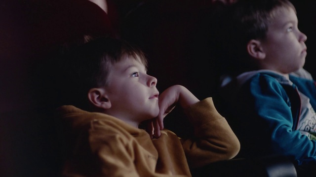 Video Reference: Nose, Cheek, Ear, Flash photography, Gesture, Happy, Baby, Toddler, Event, Fun