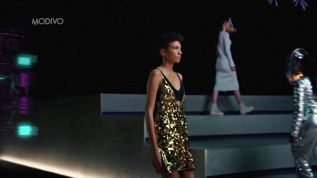 Video Reference: One-piece garment, Dress, Entertainment, Performing arts, Fashion design, Fun, Performance art, Waist, Event, Day dress