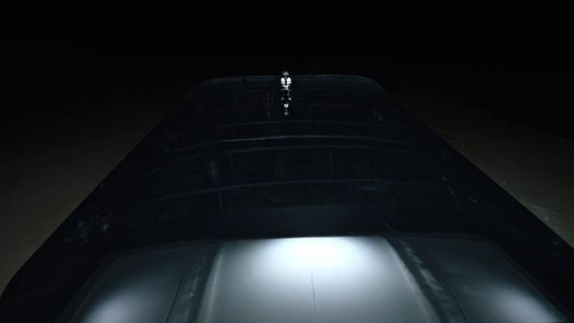 Video Reference: Automotive lighting, Fixture, Automotive design, Window, Tints and shades, Composite material, Symmetry, Electric blue, Rectangle, Darkness