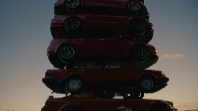 Video Reference: Automotive tire, Motor vehicle, Light, Wheel, Black, Automotive lighting, Vehicle, Sky, Automotive design, Combat vehicle