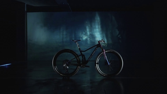 Video Reference: Bicycle, Tire, Wheel, Bicycle wheel, Bicycles--Equipment and supplies, Bicycle frame, Bicycle handlebar, Bicycle tire, Bicycle hub, Crankset