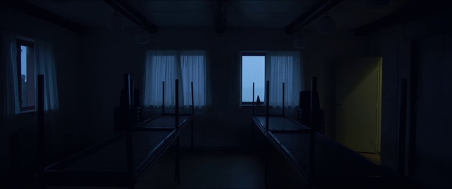 Video Reference: Fixture, Building, Floor, Flooring, Tints and shades, Hall, Symmetry, City, Space, Glass