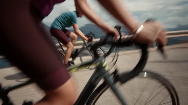 Video Reference: Bicycle, Wheel, Bicycles--Equipment and supplies, Land vehicle, Tire, Bicycle wheel, Bicycle frame, Bicycle handlebar, Bicycle tire, Vehicle