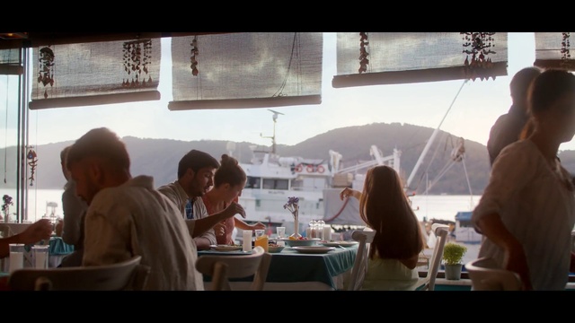 Video Reference: Tableware, Interaction, Sky, Table, Leisure, Event, Travel, Customer, Fun, Mountain