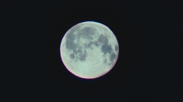 Video Reference: Sky, Moon, Astronomical object, Full moon, Midnight, Event, Space, Circle, Moonlight, Darkness