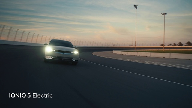 Video Reference: Automotive parking light, Cloud, Sky, Vehicle, Car, Automotive lighting, Hood, Vehicle registration plate, Tire, Automotive design