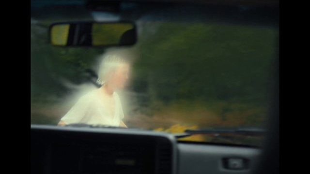 Video Reference: Automotive lighting, Automotive mirror, Motor vehicle, Mirror, Mode of transport, Rear-view mirror, Automotive design, Automotive exterior, Vehicle door, Fixture