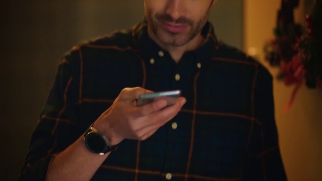 Video Reference: Watch, Dress shirt, Sleeve, Beard, Vision care, Gesture, Collar, Mobile phone, Eyewear, Facial hair