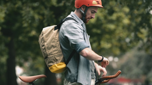 Video Reference: Helmet, Hard hat, Workwear, Sports gear, Grass, Personal protective equipment, Elbow, Firefighter, Guitar, Musician