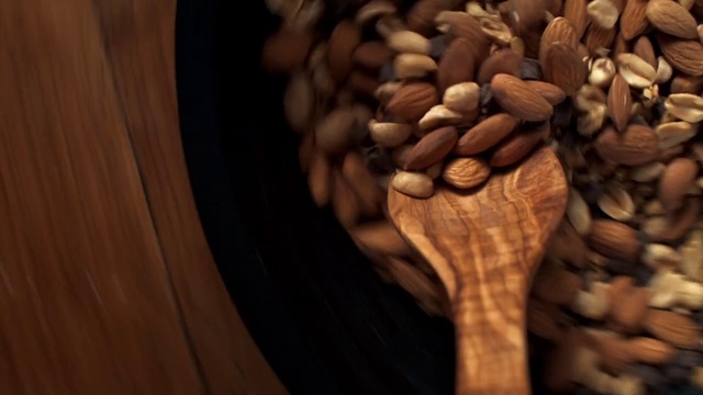 Video Reference: Wood, Food, Seed, Gesture, Ingredient, Single-origin coffee, Natural foods, Coffee, Java coffee, Nuts & seeds