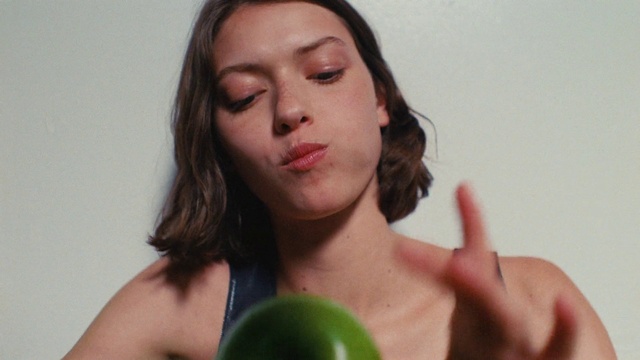 Video Reference: Nose, Hair, Face, Cheek, Joint, Skin, Lip, Chin, Hand, Shoulder