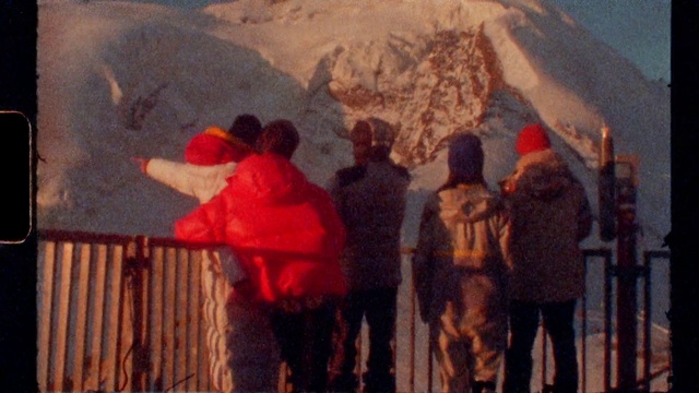 Video Reference: World, Art, Wall, Freezing, Headgear, Fun, Painting, Paint, Leisure, Geological phenomenon