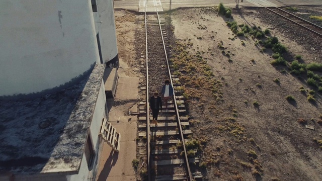 Video Reference: Slope, Plant, Track, Composite material, Parallel, Gas, Stairs, Railway, Concrete, Soil