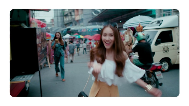 Video Reference: Smile, Wheel, Tire, Street fashion, Travel, Happy, Fun, Motor vehicle, Leisure, Van