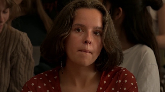 Video Reference: Forehead, Nose, Cheek, Lip, Chin, Eyebrow, Mouth, Eyelash, Jaw, Iris