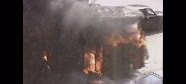 Video Reference: Atmospheric phenomenon, Gas, Smoke, Event, Art, Fire, Pollution, Heat, Cooking, Fur