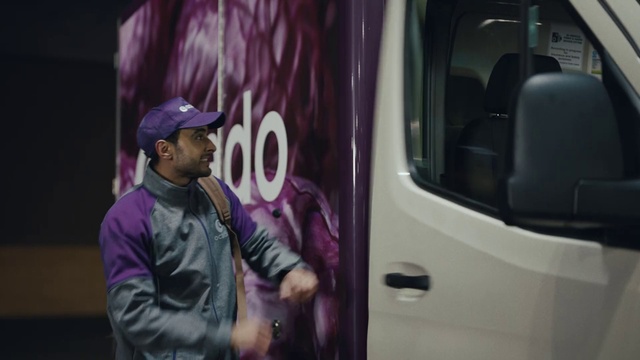 Video Reference: Automotive lighting, Motor vehicle, Vehicle, Automotive design, Vehicle door, Door, Street fashion, Automotive exterior, Cap, Baseball cap