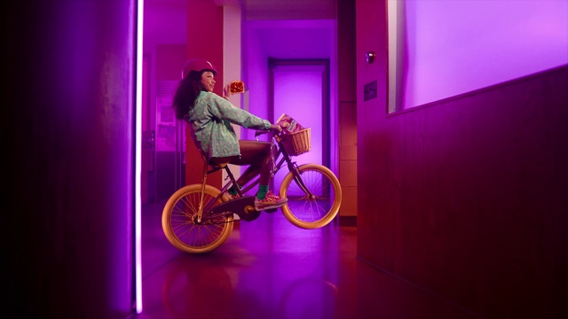 Video Reference: Bicycle, Tire, Wheel, Bicycle wheel, Bicycle tire, Bicycle frame, Purple, Bicycle fork, Bicycle handlebar, Vehicle