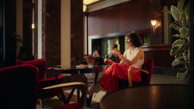 Video Reference: Table, Furniture, Plant, Chair, Houseplant, Comfort, Interior design, Building, Coffee table, Leisure