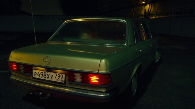 Video Reference: Automotive parking light, Automotive tail & brake light, Car, Vehicle registration plate, Automotive side marker light, Vehicle, Wheel, Automotive lighting, Motor vehicle, Bumper