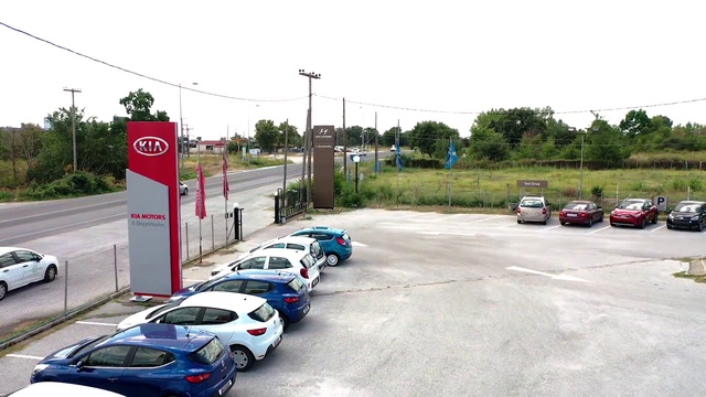 Video Reference: Car, Automotive parking light, Tire, Land vehicle, Vehicle, Sky, Wheel, Plant, Motor vehicle, Automotive lighting