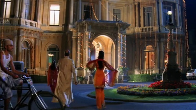 Video Reference: Plant, Window, Building, Lighting, Entertainment, Tree, Facade, City, Leisure, Performance art