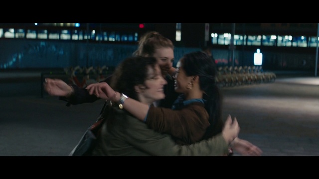 Video Reference: Hand, Flash photography, Gesture, Smile, Entertainment, Midnight, Happy, Event, Fun, Electric blue