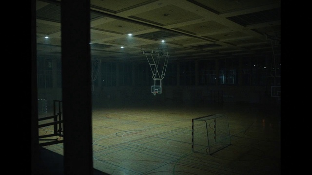 Video Reference: Flooring, Fixture, Electricity, Tints and shades, Symmetry, Ceiling, Space, Art, Darkness, Glass