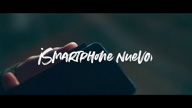 Video Reference: Flash photography, Font, Electric blue, Jewellery, Automotive design, Happy, Darkness, Event, Fashion accessory, Macro photography